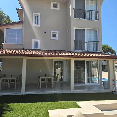 Luxurious Triplex 5-br W Pool, Access * Ayvalı